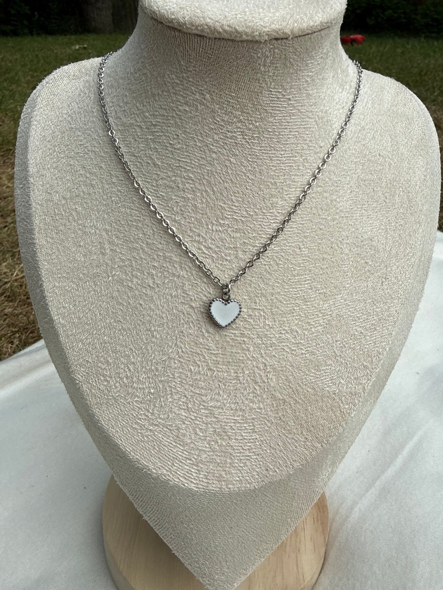 Silver white heart necklace