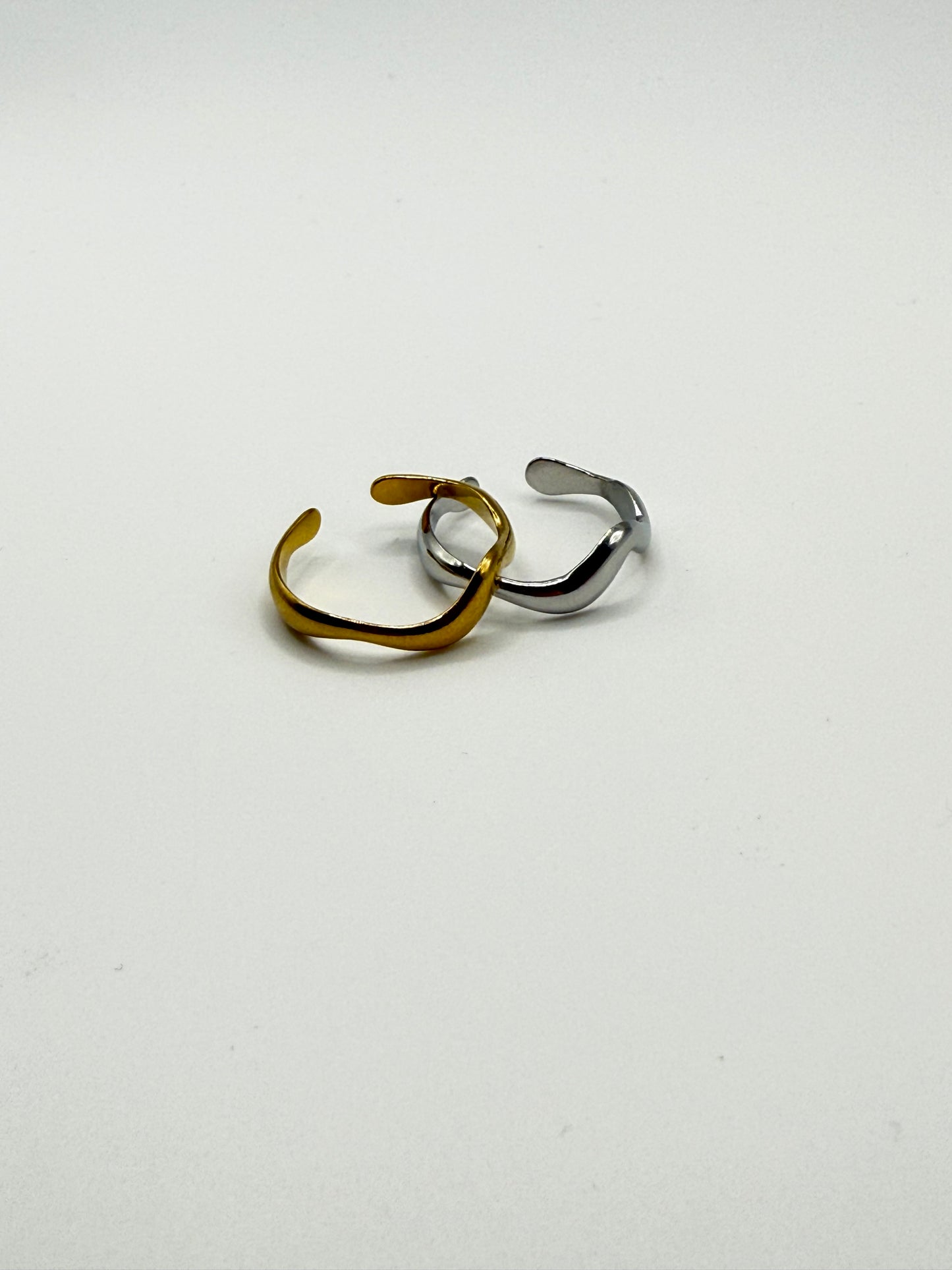 Willow Wave Ring
