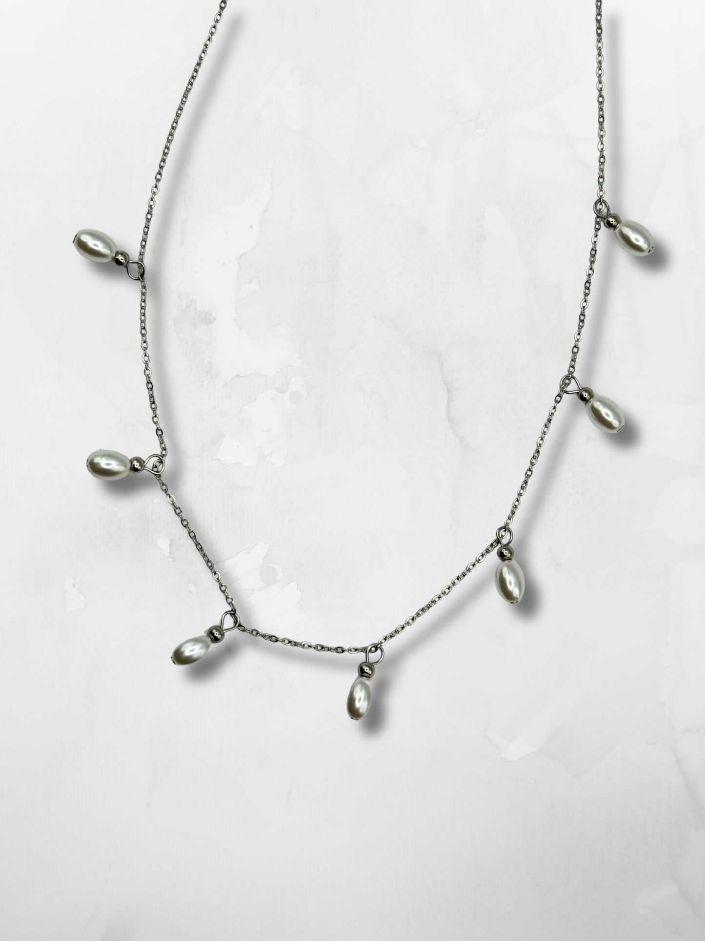 Silver Polly pearl necklace